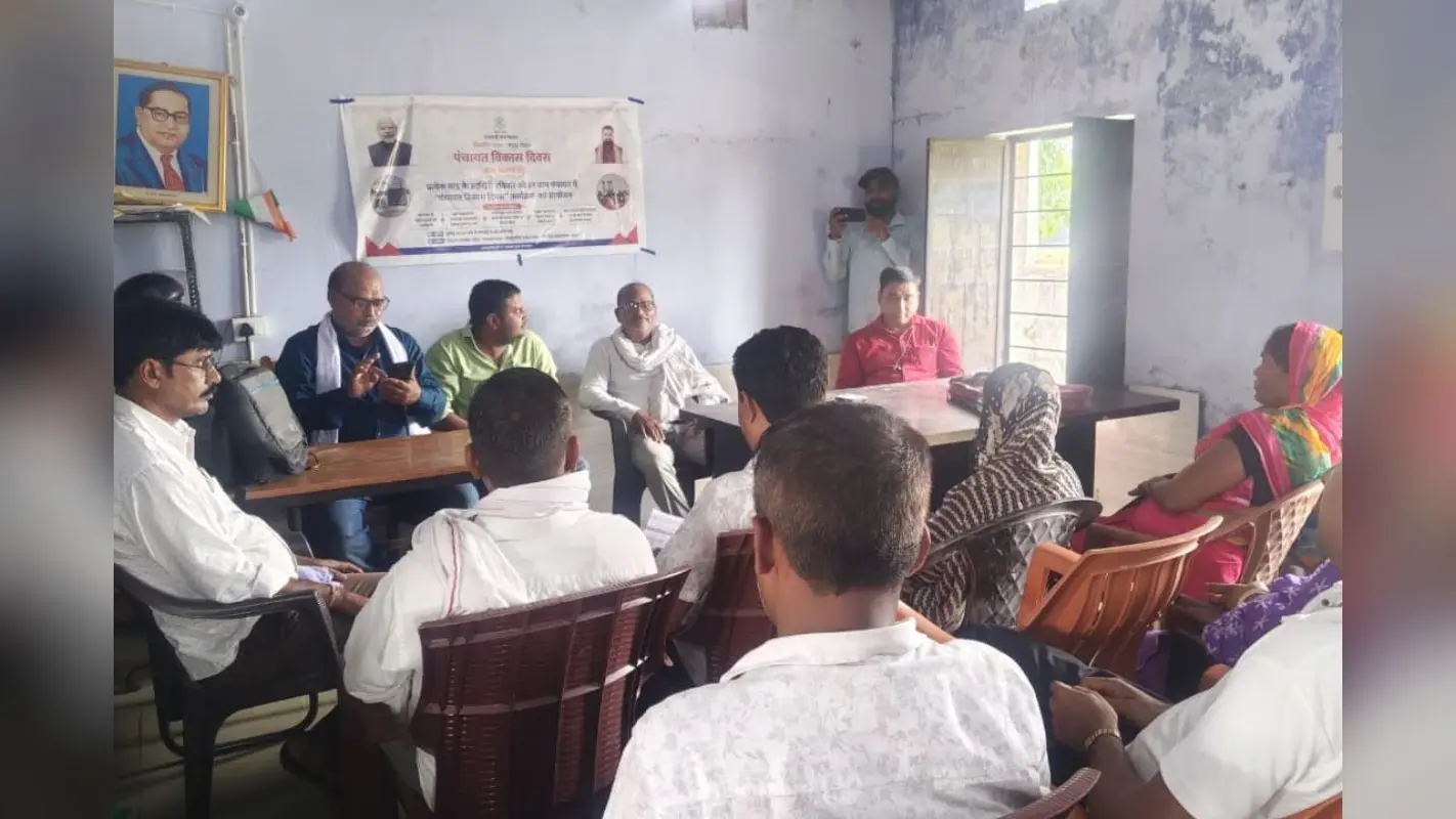 पंचायत दिवस पर सभी पंचायतों में ग्राम सभा, विकास योजनाओं की समीक्षा के साथ सुनी गई ‘मन की बात’